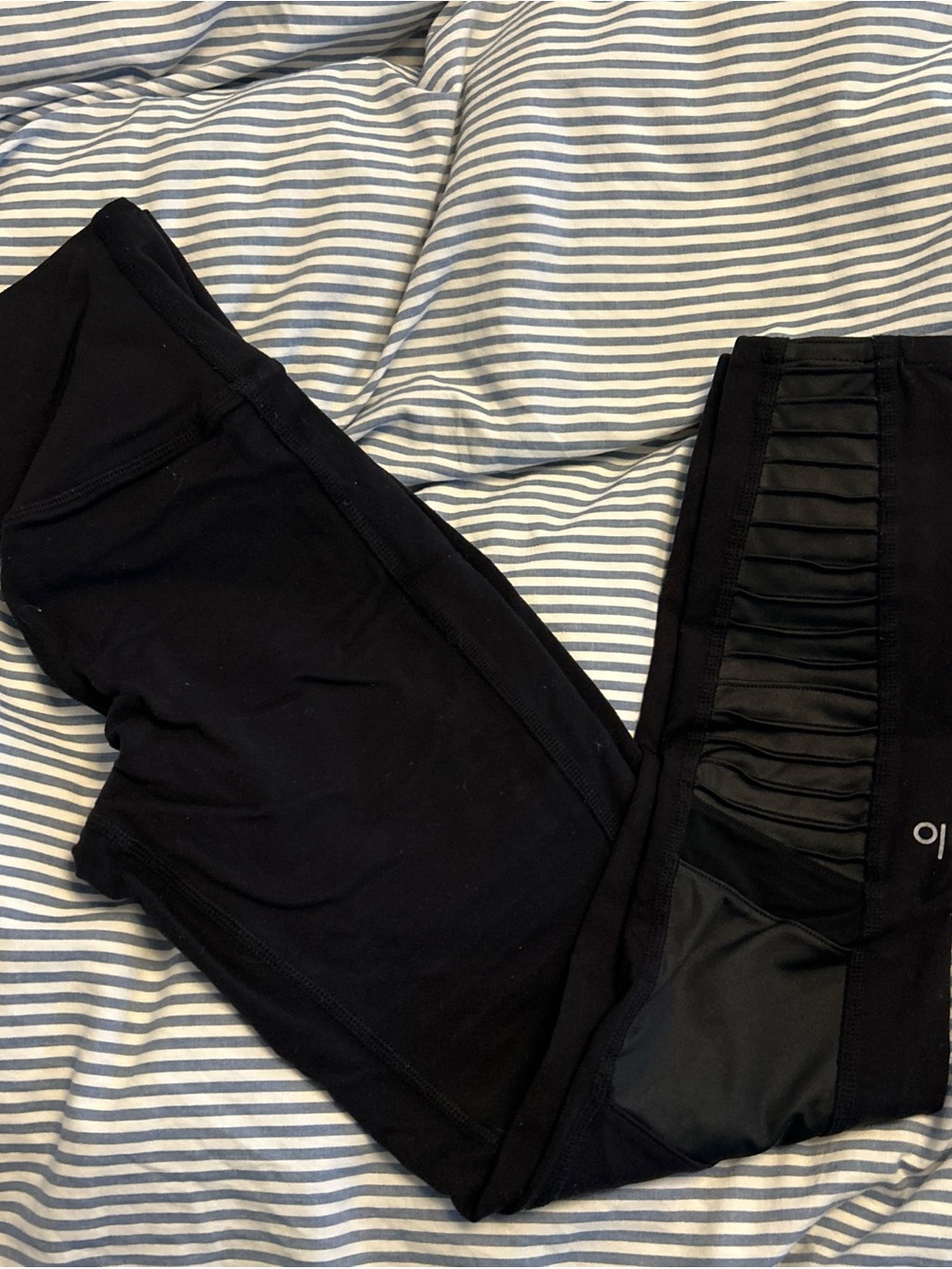 ALO Yoga Black Leggings with Ruching Detail